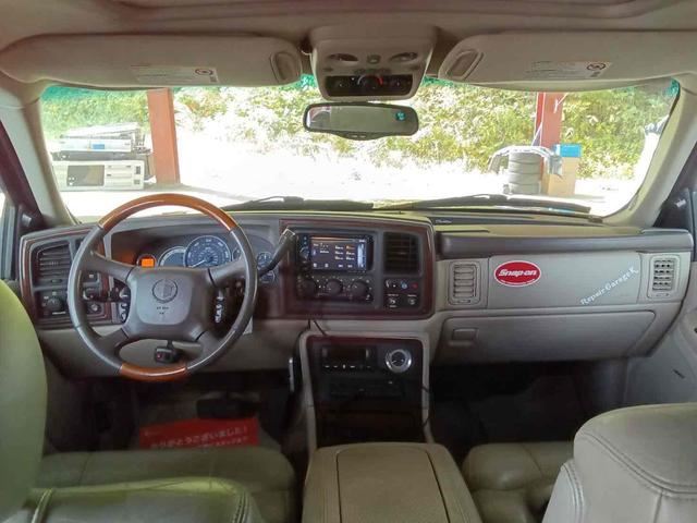 صورة 3 لـ 2002 Cadillac ESCALADE