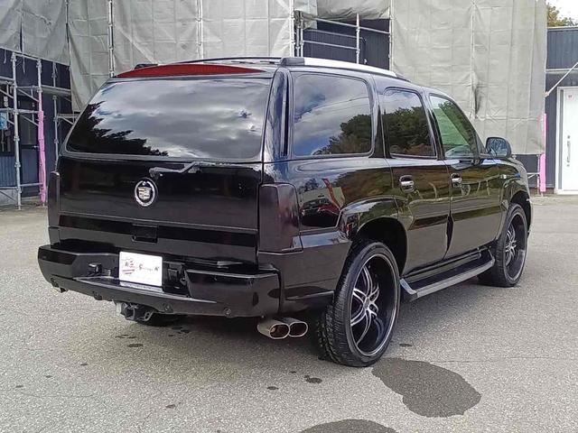 صورة 2 لـ 2002 Cadillac ESCALADE