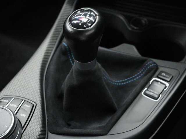 صورة 12 لـ 2017 BMW M2 COUPE