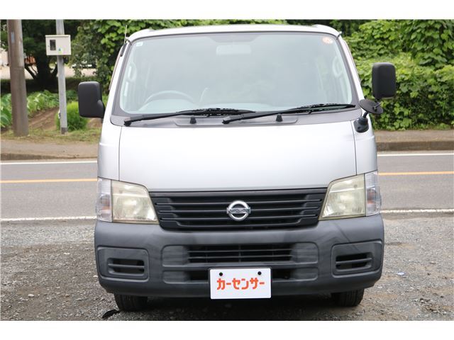 2003 Nissan CARAVAN 照片 3