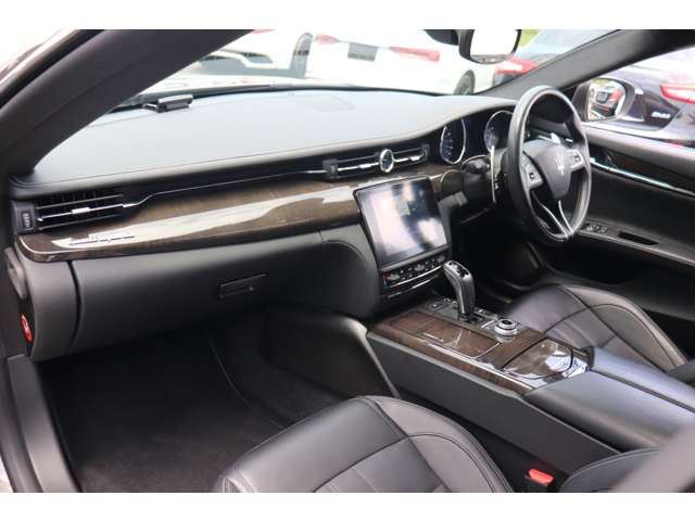 صورة مصغرة 18 لـ 2021 Maserati QUATTROPORTE