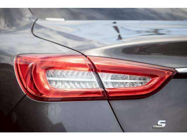 صورة مصغرة 30 لـ 2021 Maserati QUATTROPORTE
