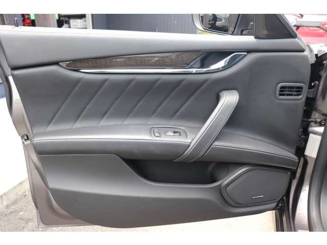 صورة مصغرة 65 لـ 2021 Maserati QUATTROPORTE