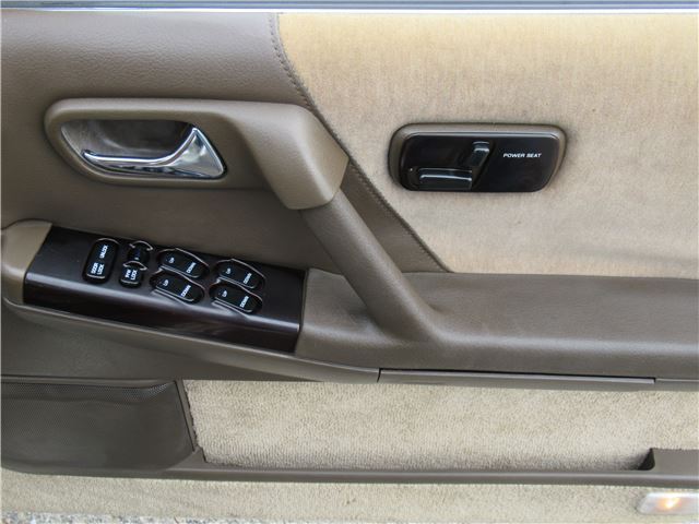 1989 Nissan CIMA — миниатюра 63