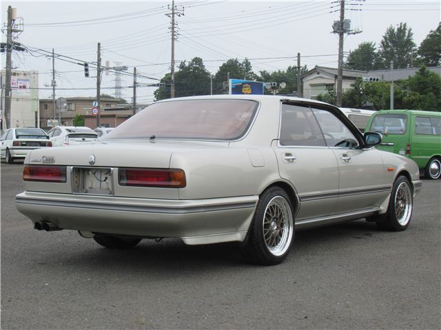 1989 Nissan CIMA — фото 10