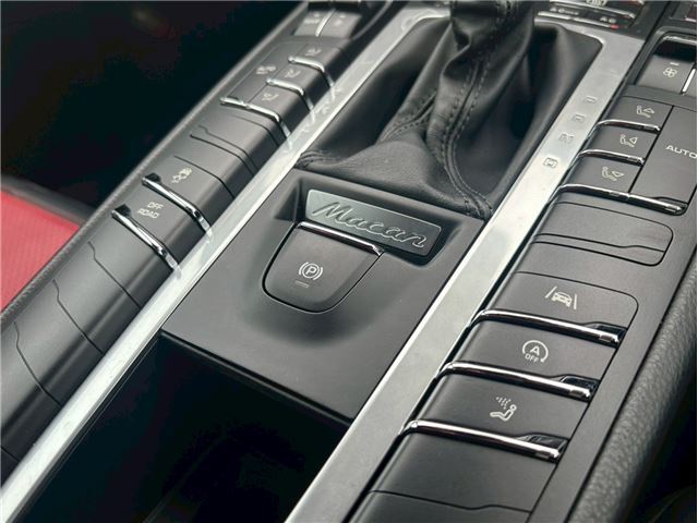 صورة مصغرة 24 لـ 2021 Porsche MACAN