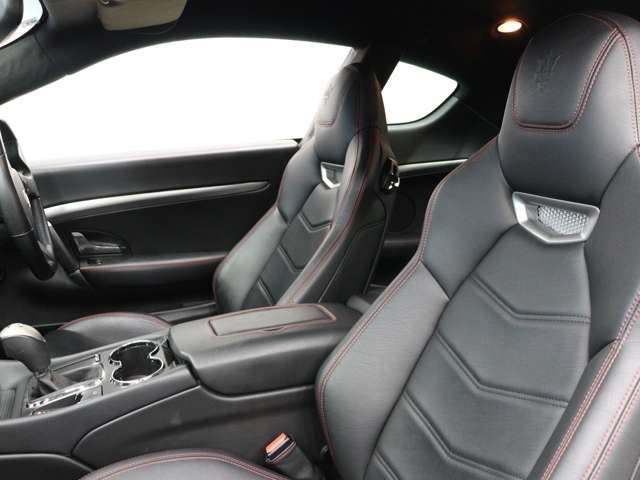 2015 Maserati GRAN TURISMO — миниатюра 17