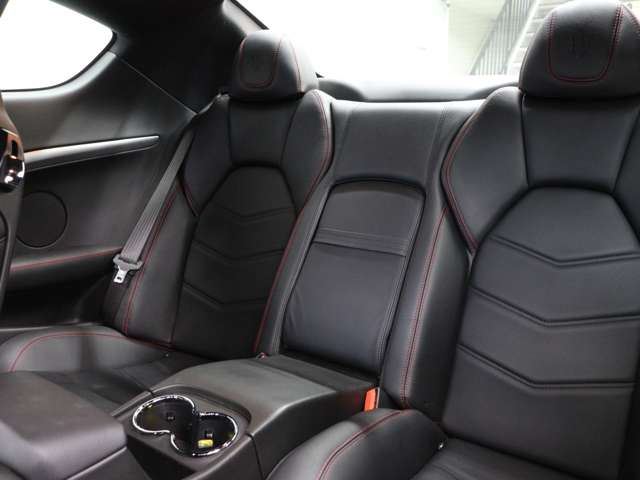 2015 Maserati GRAN TURISMO — миниатюра 18