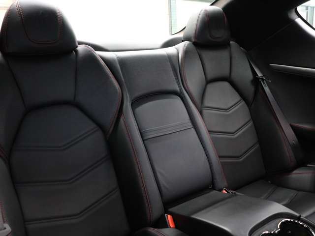 2015 Maserati GRAN TURISMO — миниатюра 20
