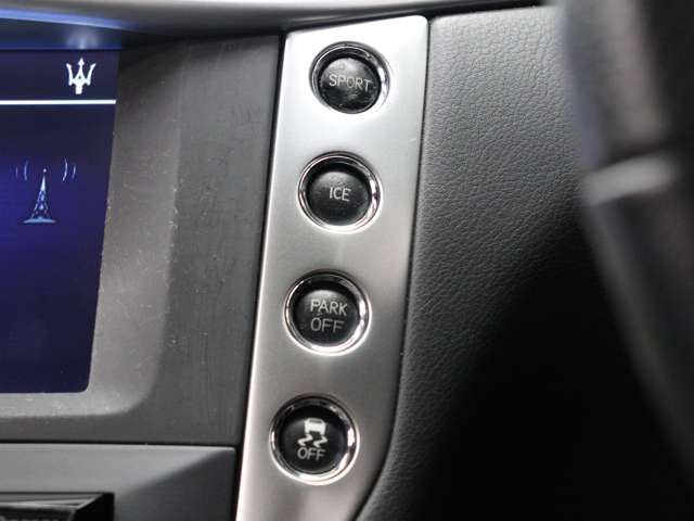2015 Maserati GRAN TURISMO — миниатюра 40