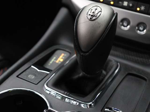 2015 Maserati GRAN TURISMO — миниатюра 41