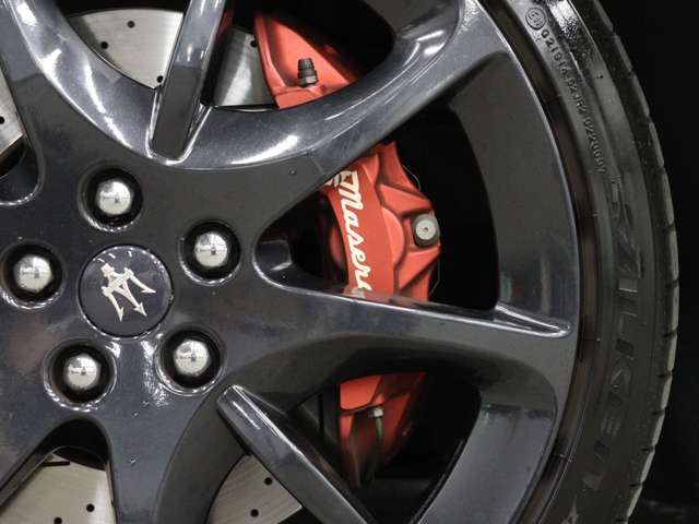 2015 Maserati GRAN TURISMO — миниатюра 48