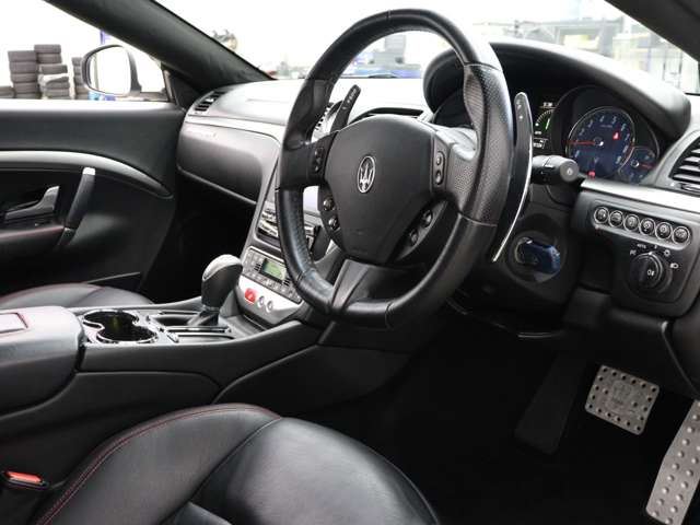 2015 Maserati GRAN TURISMO — миниатюра 4