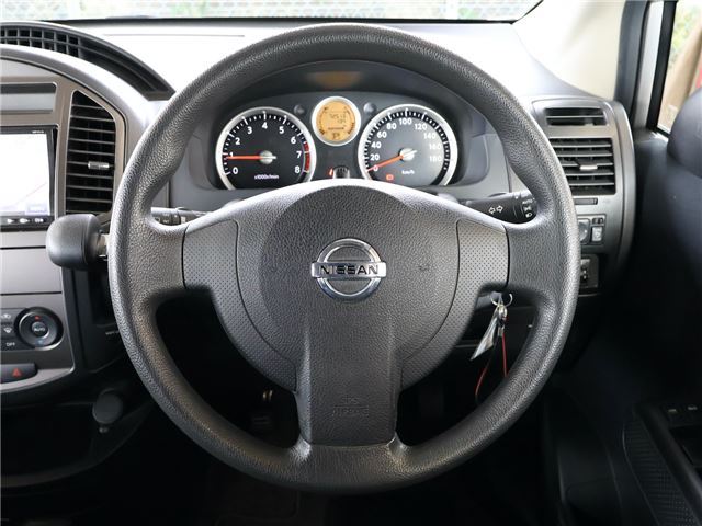 2011 Nissan LAFESTA — миниатюра 15