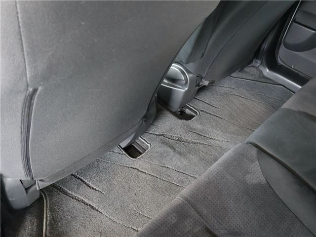 2011 Nissan LAFESTA — миниатюра 13