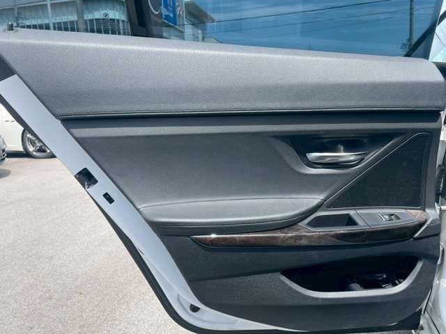 2012 BMW 6 SERIES GRAN COUPE 缩略图 42