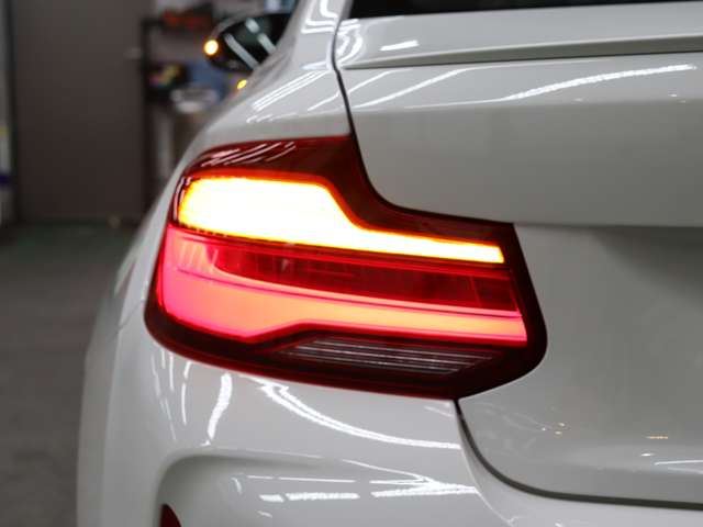 2019 BMW M2 COMPETITION 缩略图 38