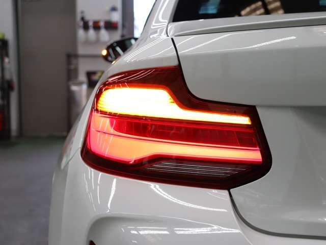 2019 BMW M2 COMPETITION — миниатюра 38