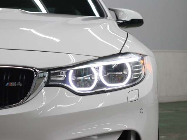 صورة مصغرة 35 لـ 2017 BMW M4 COUPE