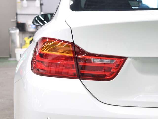 صورة مصغرة 37 لـ 2017 BMW M4 COUPE