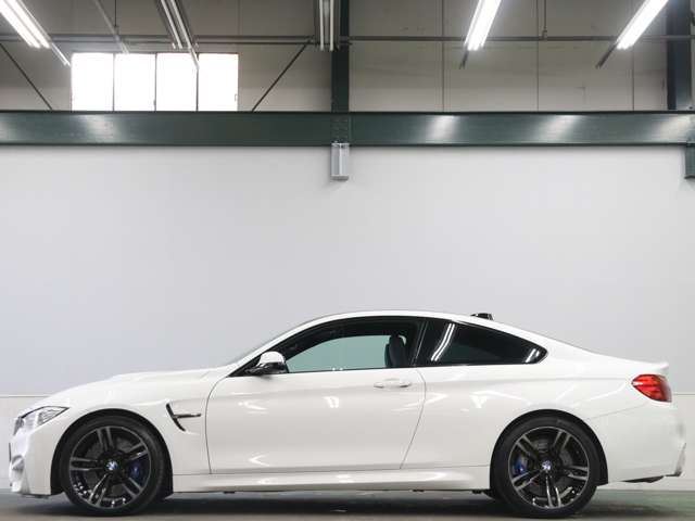 صورة مصغرة 40 لـ 2017 BMW M4 COUPE