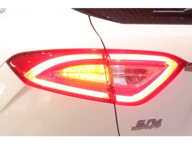 صورة مصغرة 25 لـ 2017 Maserati LEVANTE