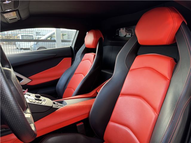 2012 Lamborghini AVENTADOR — миниатюра 35
