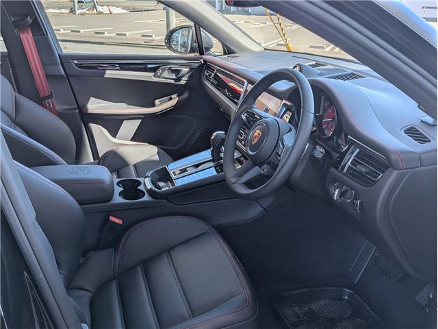 2026 Porsche MACAN 缩略图 18