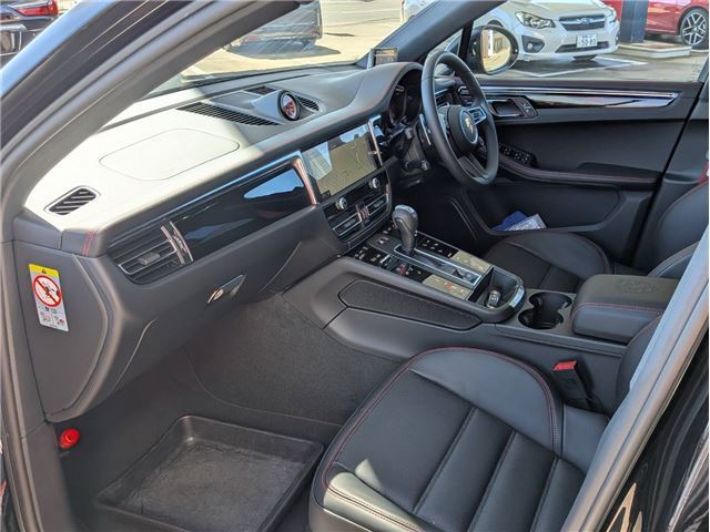 2026 Porsche MACAN 缩略图 23