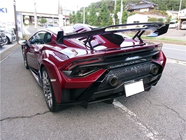 صورة 5 لـ 2023 Lamborghini HURACAN