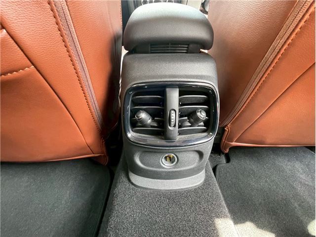 2015 MINI CLUBMAN — миниатюра 24