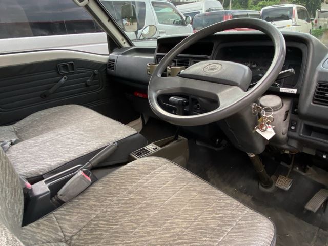 صورة 13 لـ 1999 Nissan VANETTE LARGO COACH