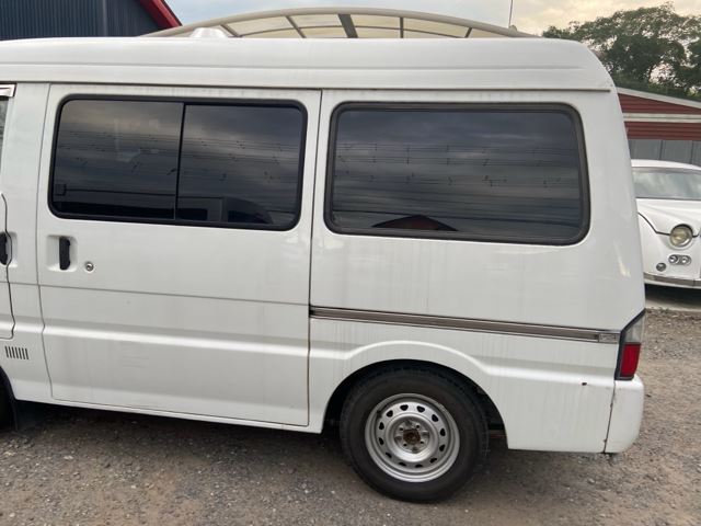 صورة 6 لـ 1999 Nissan VANETTE LARGO COACH