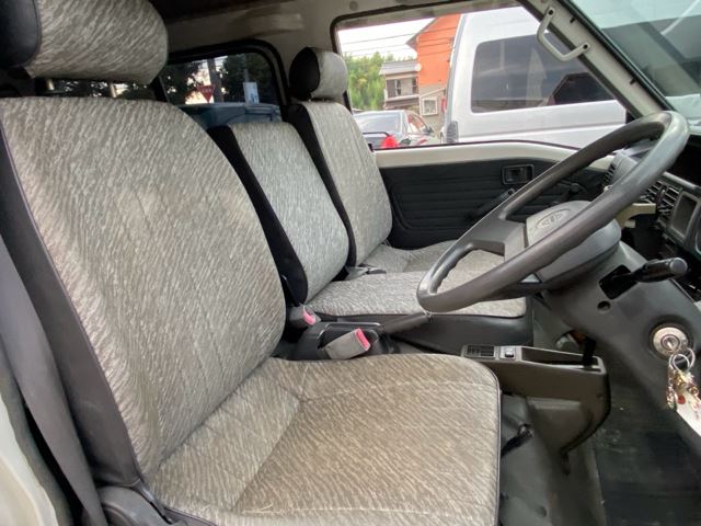 صورة 4 لـ 1999 Nissan VANETTE LARGO COACH
