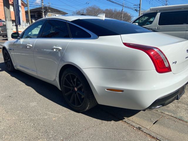 2017 Jaguar XJ 缩略图 14