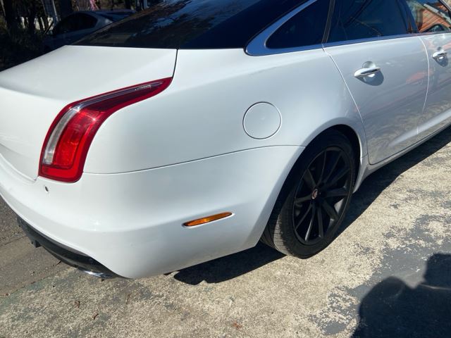 2017 Jaguar XJ 缩略图 16