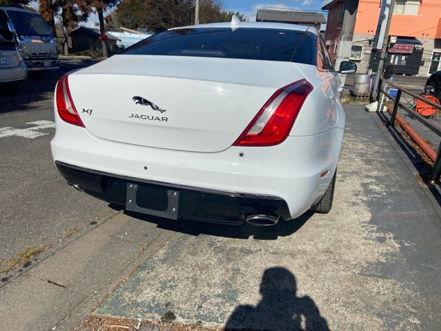 2017 Jaguar XJ 缩略图 17