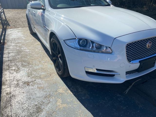 2017 Jaguar XJ 缩略图 25