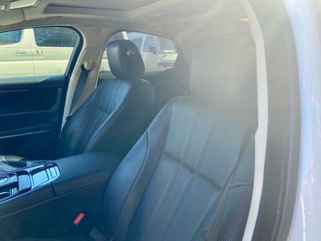 2017 Jaguar XJ 缩略图 28