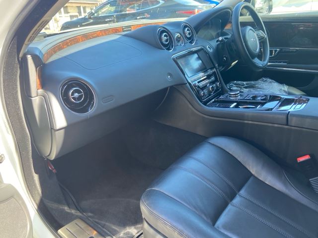 2017 Jaguar XJ 缩略图 29