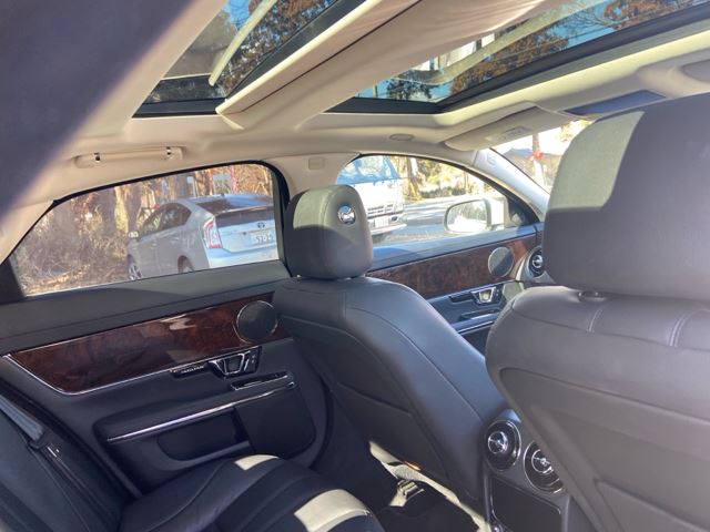 2017 Jaguar XJ 缩略图 38