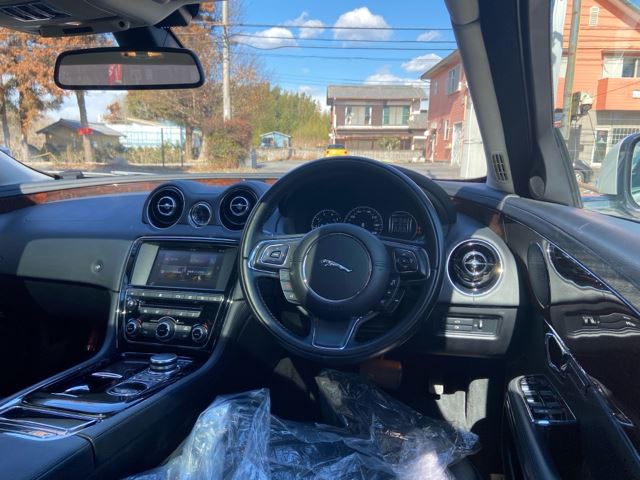 2017 Jaguar XJ 缩略图 45