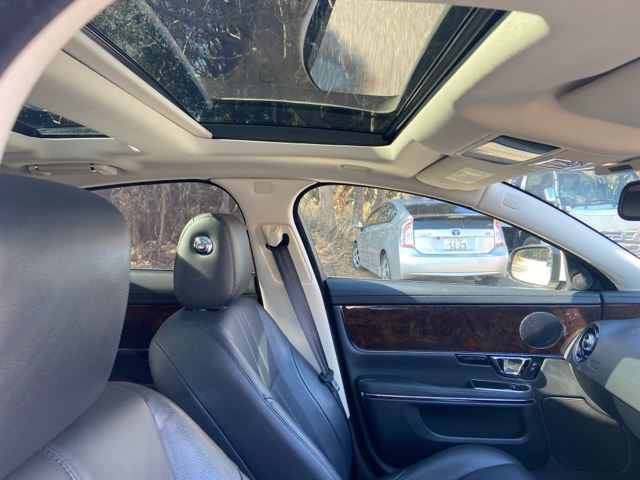 2017 Jaguar XJ 缩略图 46