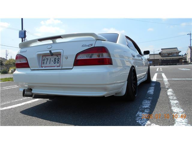 2001 Nissan LAUREL 缩略图 7