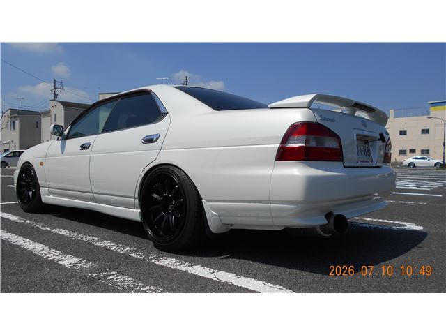 2001 Nissan LAUREL 缩略图 5