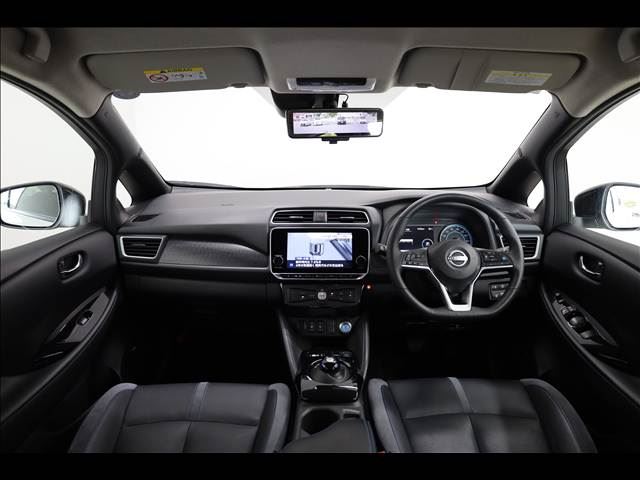 صورة 3 لـ 2022 Nissan LEAF