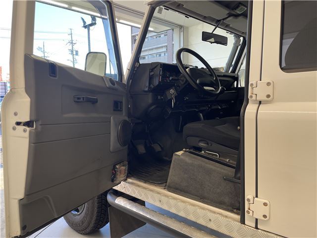 صورة مصغرة 22 لـ 1998 LAND Rover DEFENDER