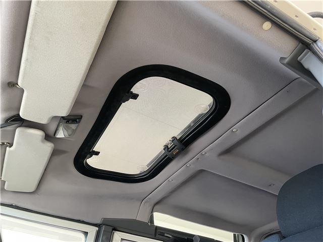صورة مصغرة 36 لـ 1998 LAND Rover DEFENDER
