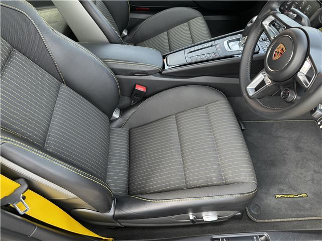 صورة مصغرة 39 لـ 2019 Porsche 911
