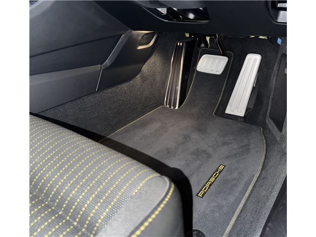 صورة مصغرة 41 لـ 2019 Porsche 911